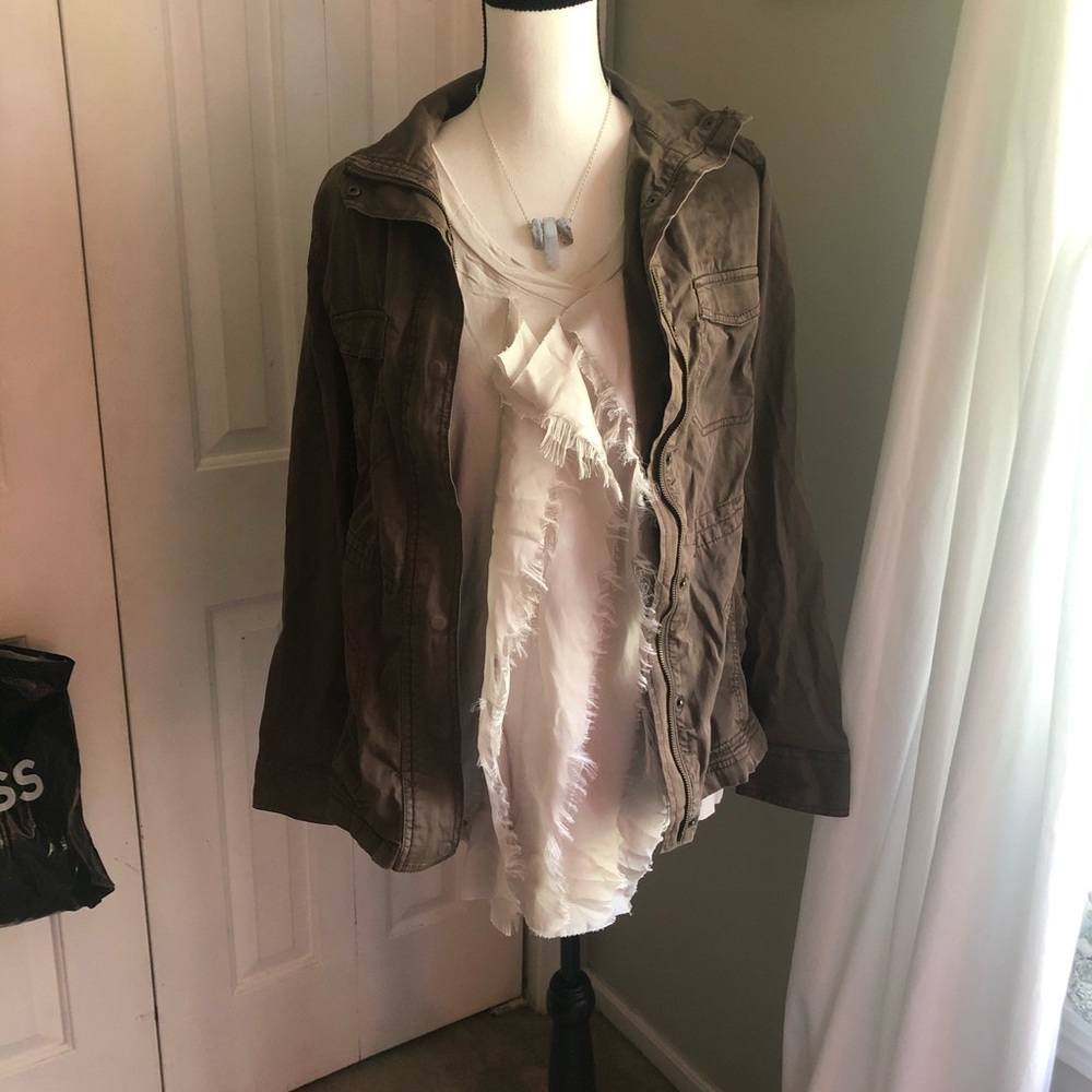 NY&Co Flowy Top